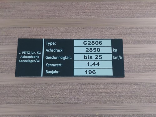 Typenschild anhänger achse - typenschild,,